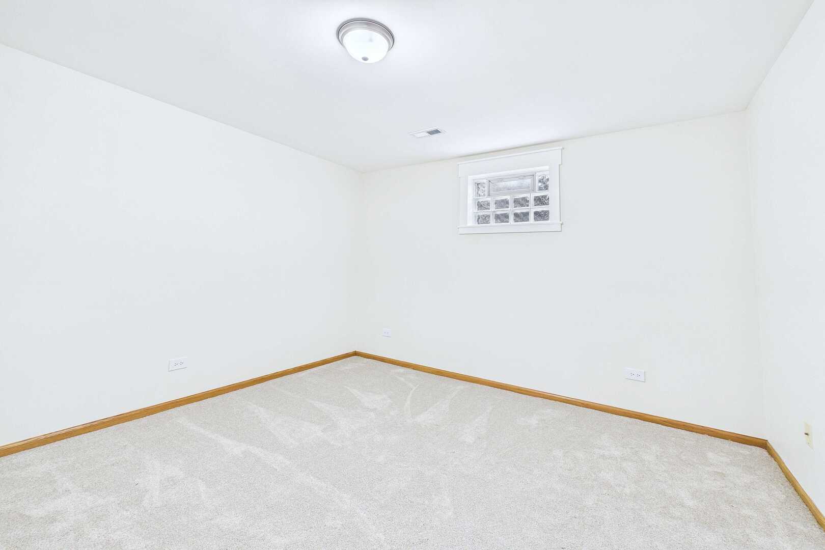 9260 Elm Avenue Property Photo 37