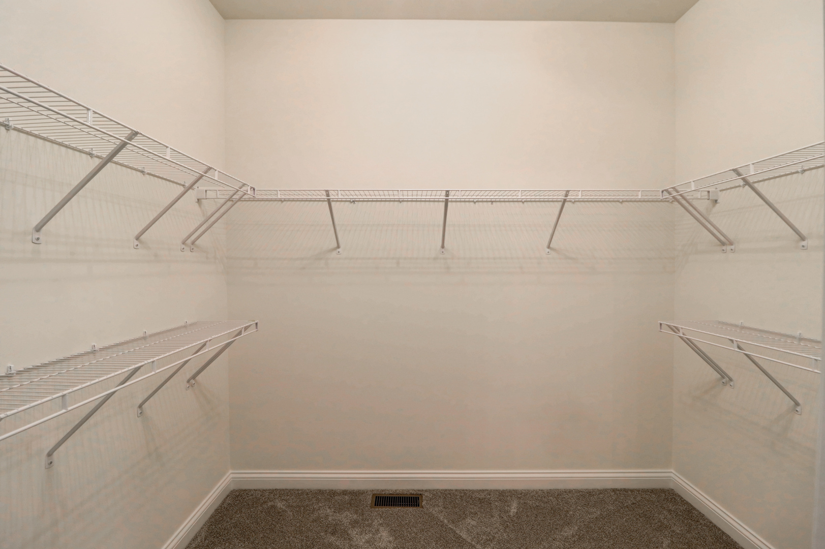 6818 Cambria Cove Property Photo 25