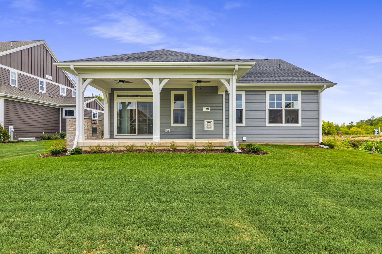6818 Cambria Cove Property Photo 27