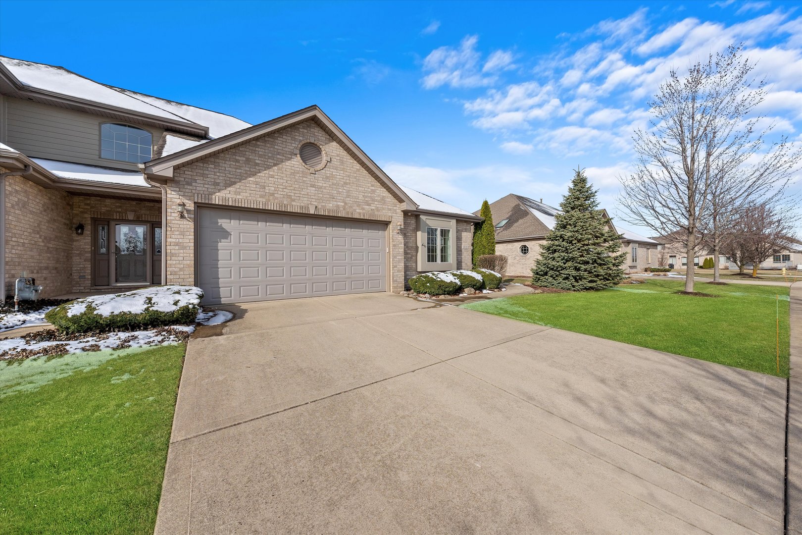 16132 S Alissa Court Property Photo