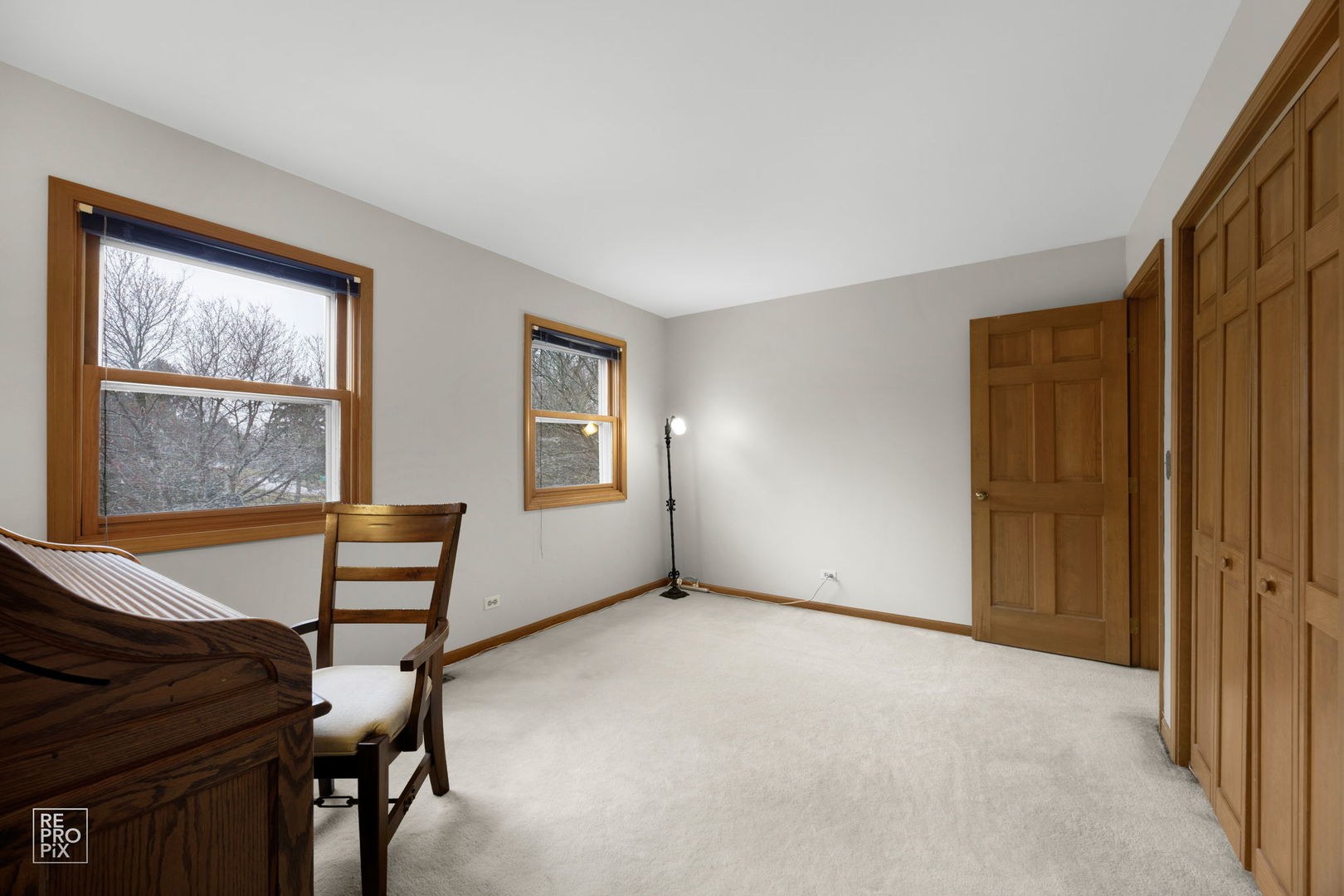 4n535 Foxfield Drive Property Photo 24