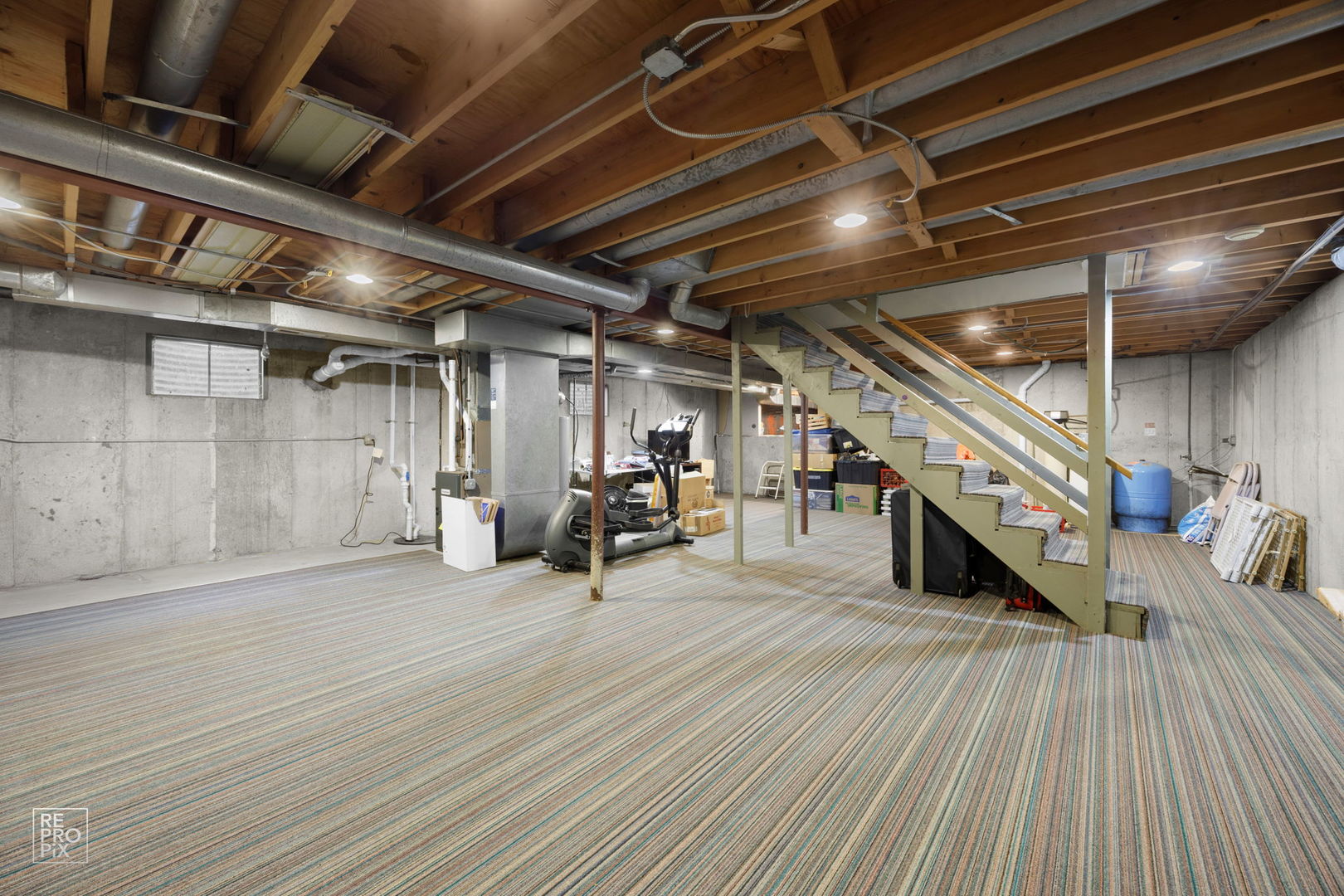 4n535 Foxfield Drive Property Photo 28