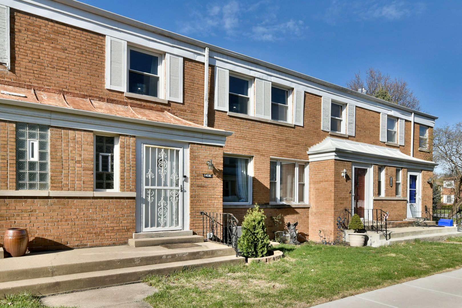 1410 N Harlem Avenue C Property Photo
