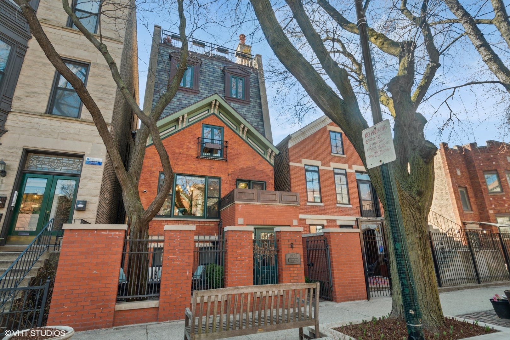 1934 N Bissell Street Property Photo