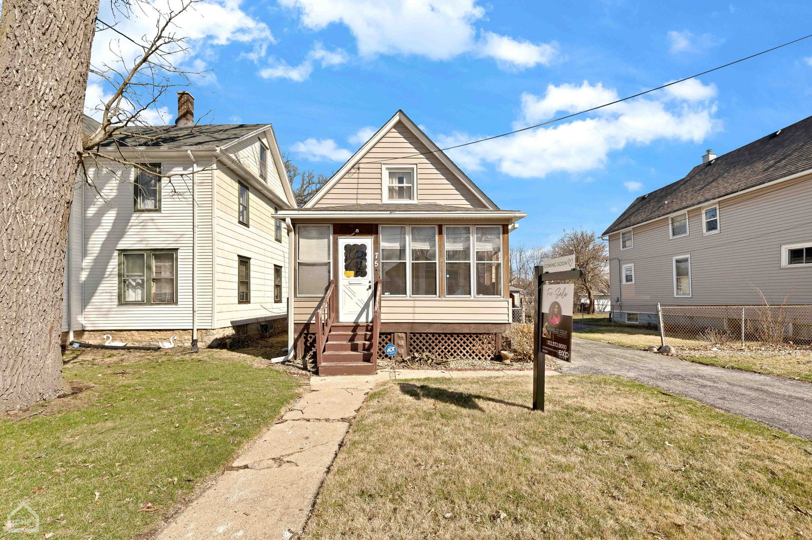 75 W 23rd Street Property Photo