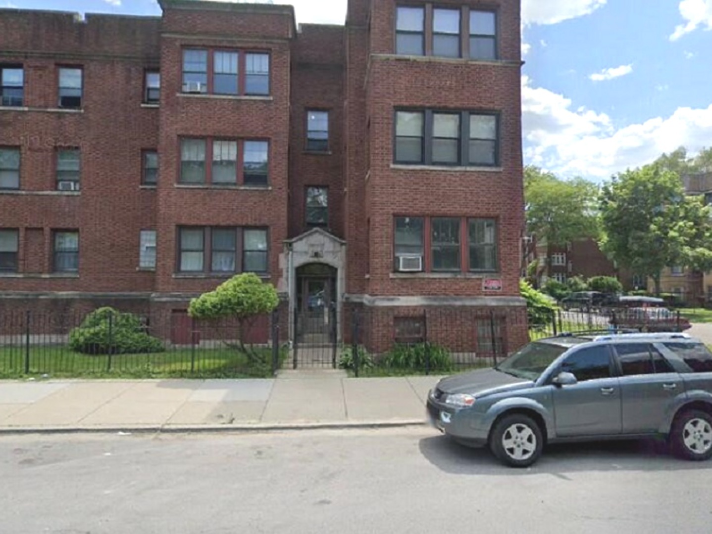 2201 E 67th Street 3 Property Photo