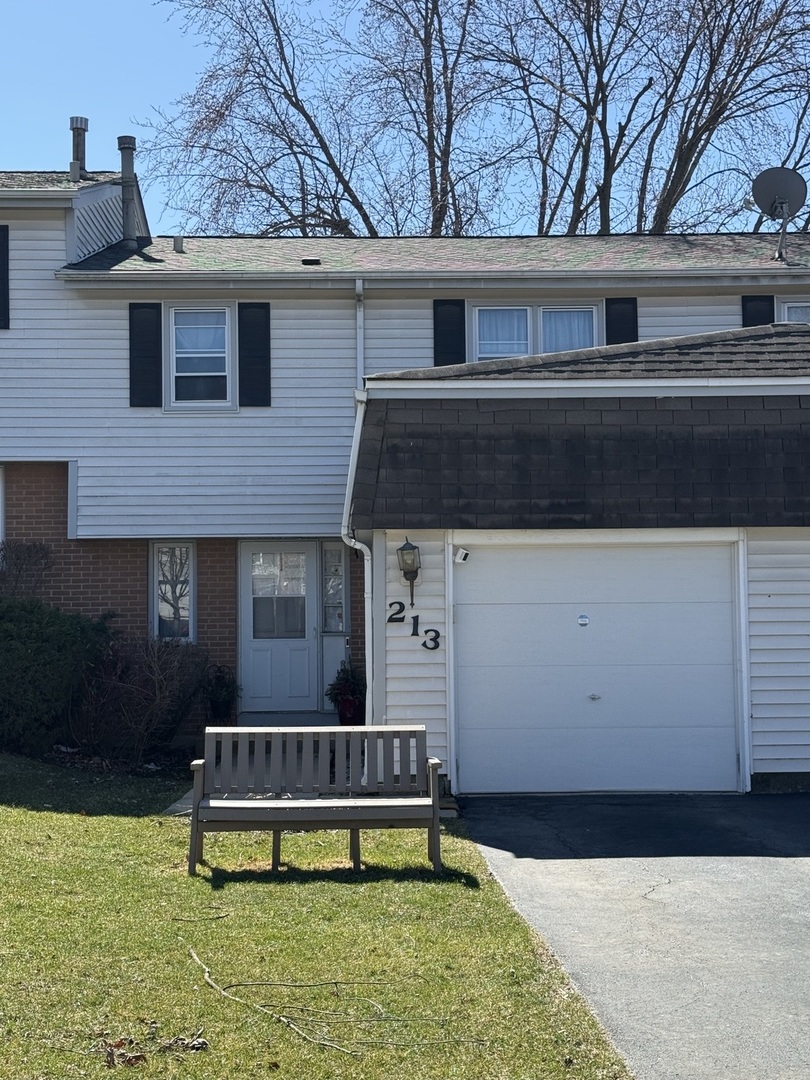 213 Monroe Road Property Photo