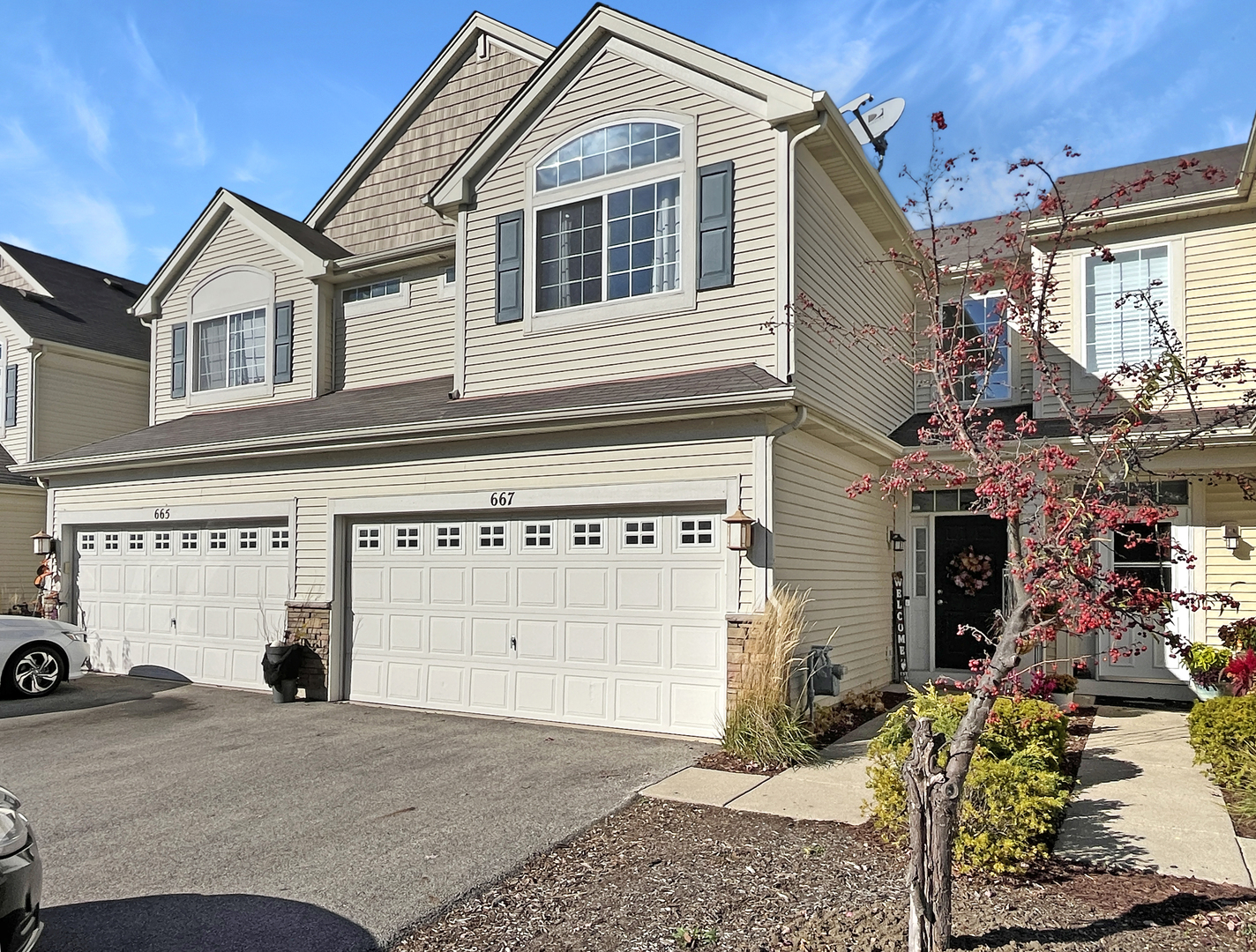 667 S Jade Lane Property Photo