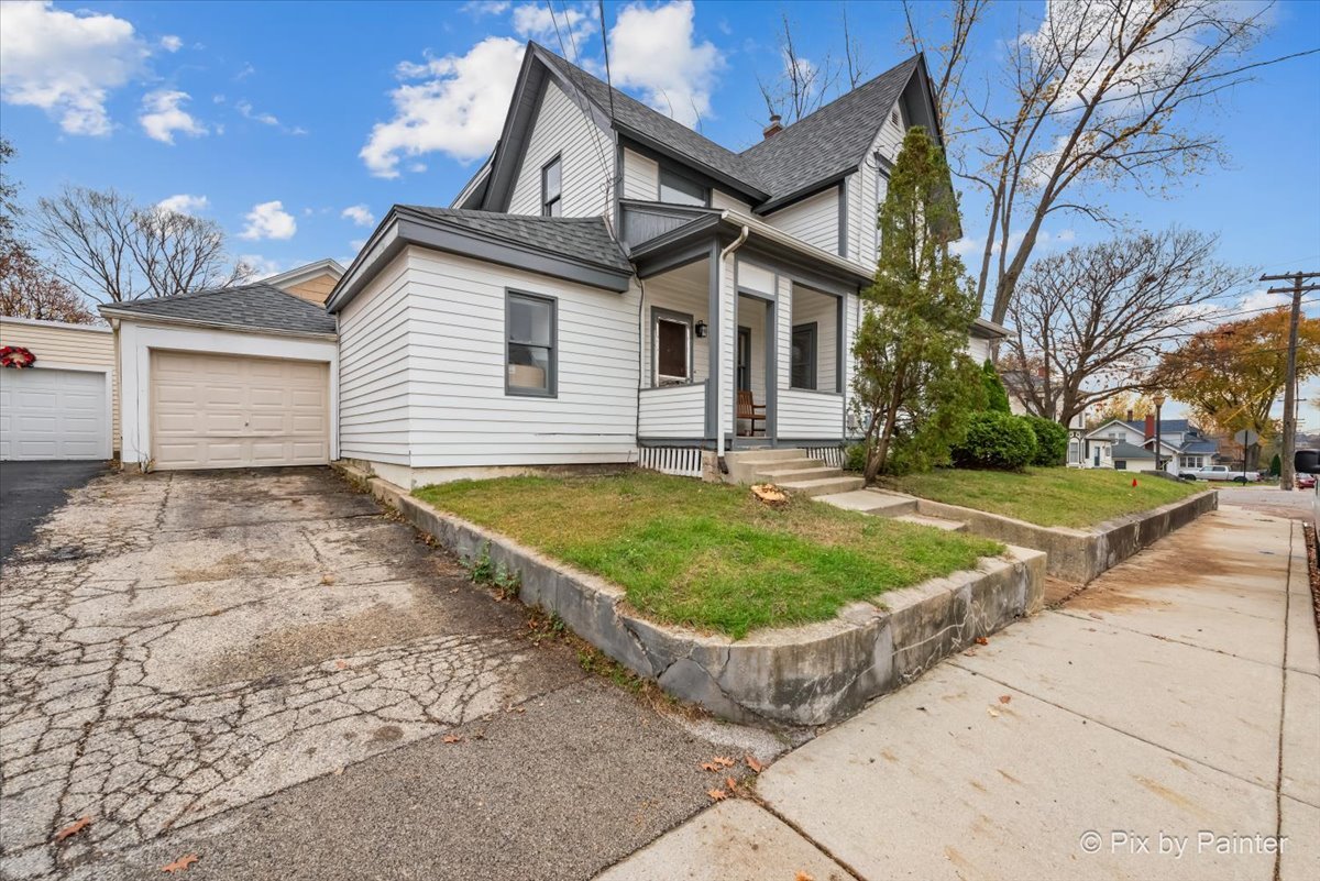 141 N Gifford Street Property Photo