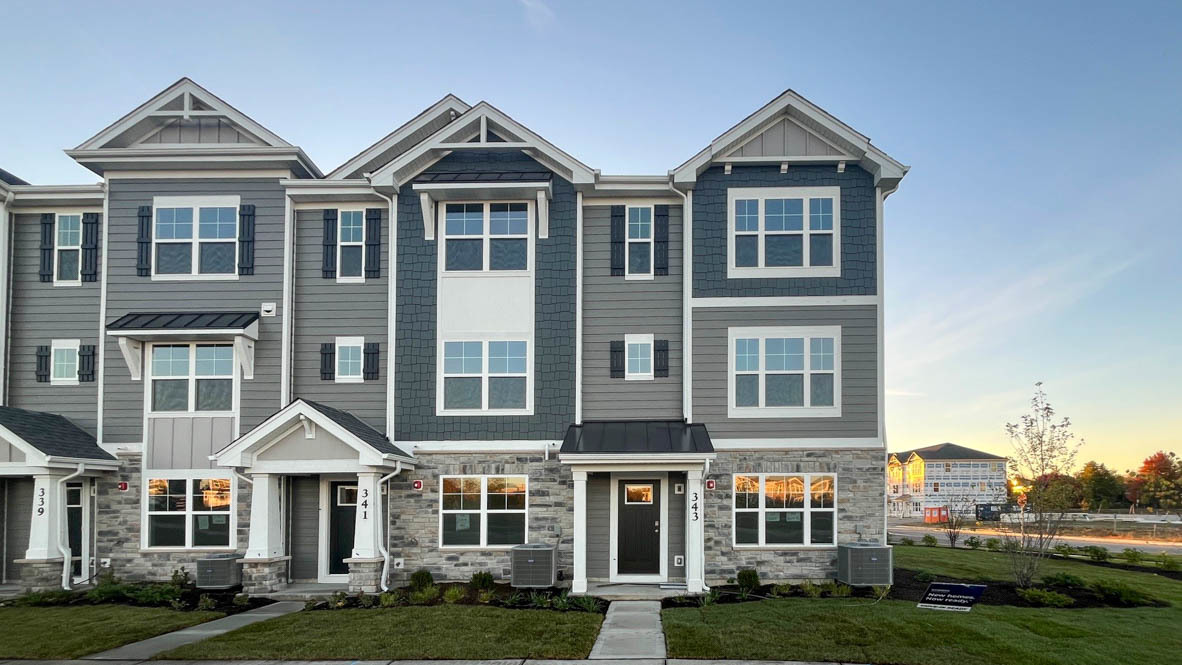 370 Bridgeview Court Property Photo