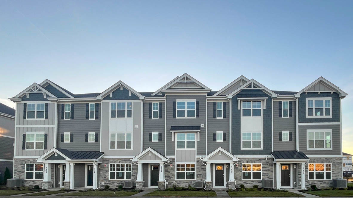 366 Bridgeview Court Property Photo