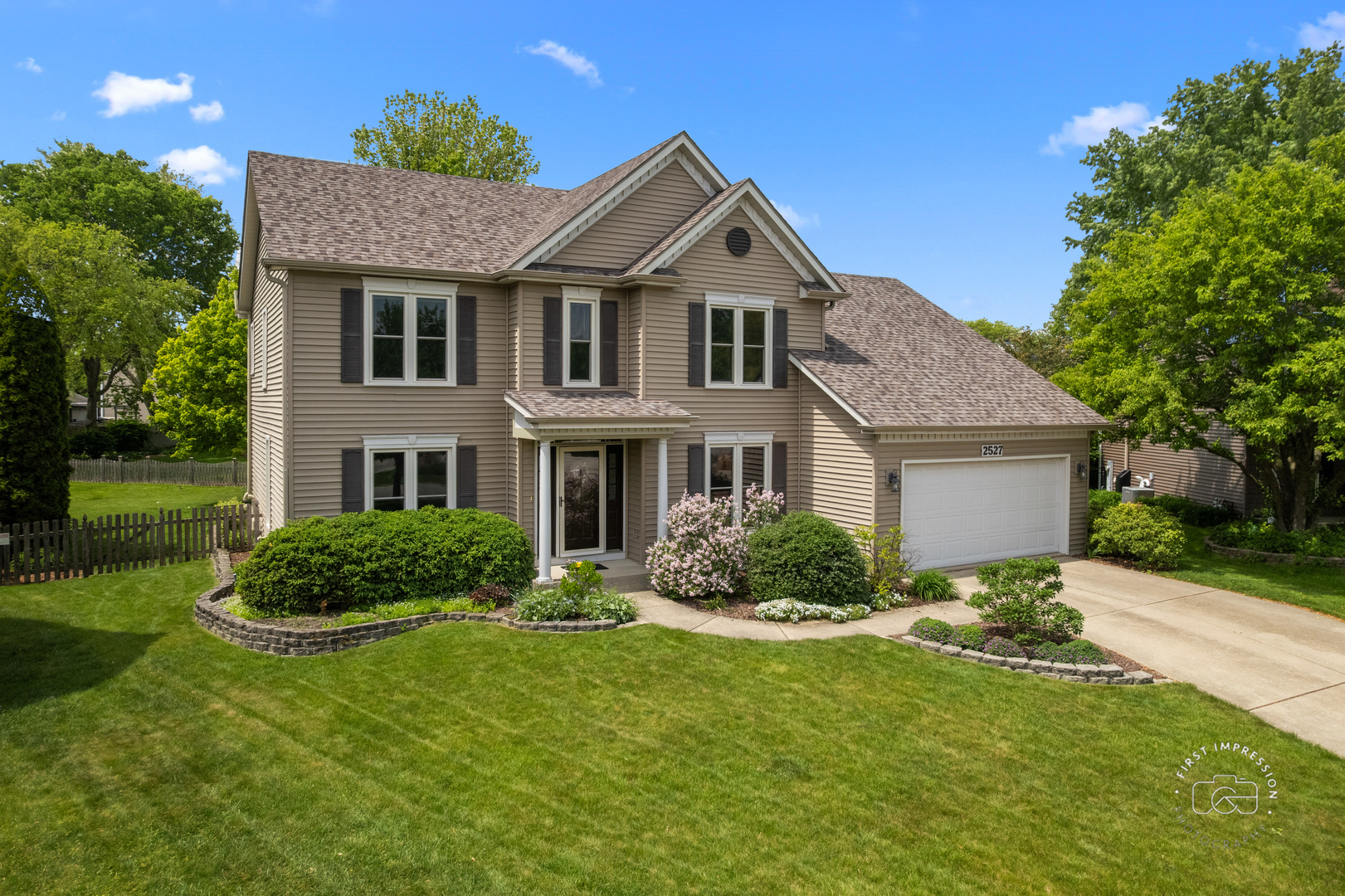 2527 Ryan Court Property Photo 1