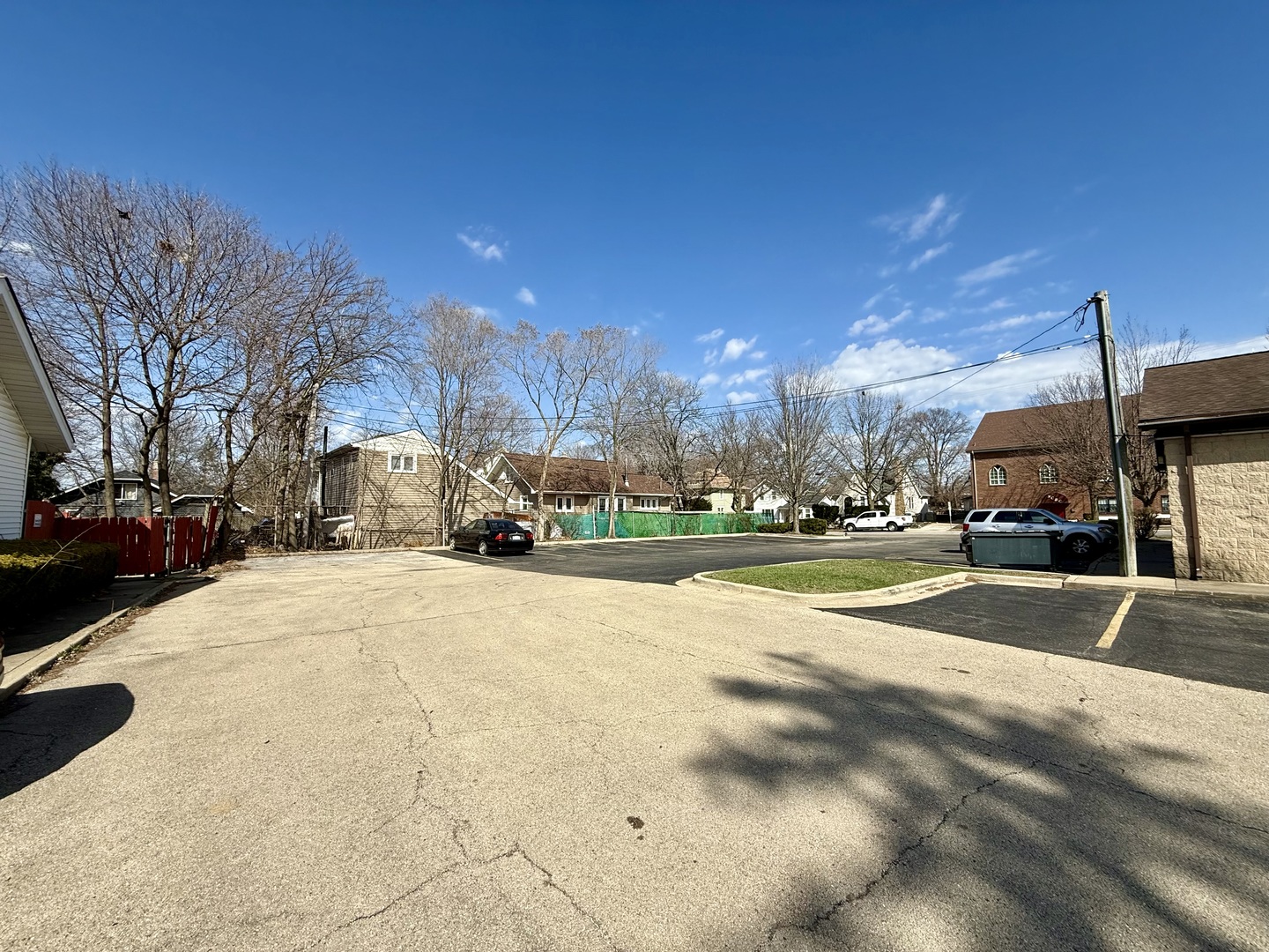 818 E New York Street Property Photo 6