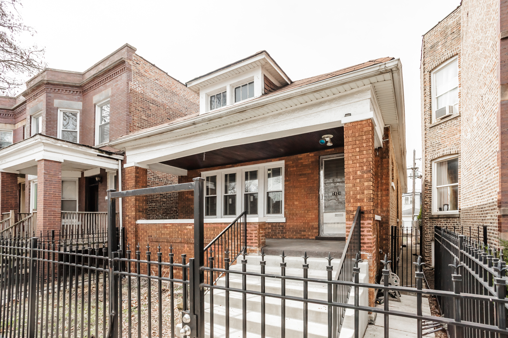 Chicago Vocational Achievement A Real Estate Listings Main Image