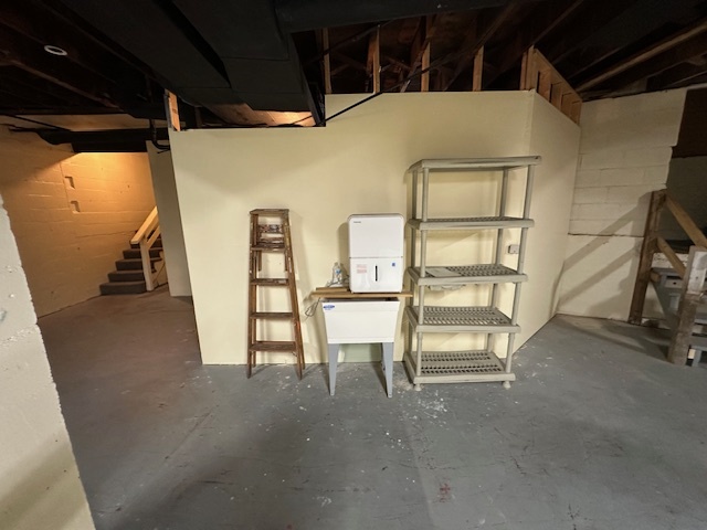 181 S Northwest Highway Property Photo 14