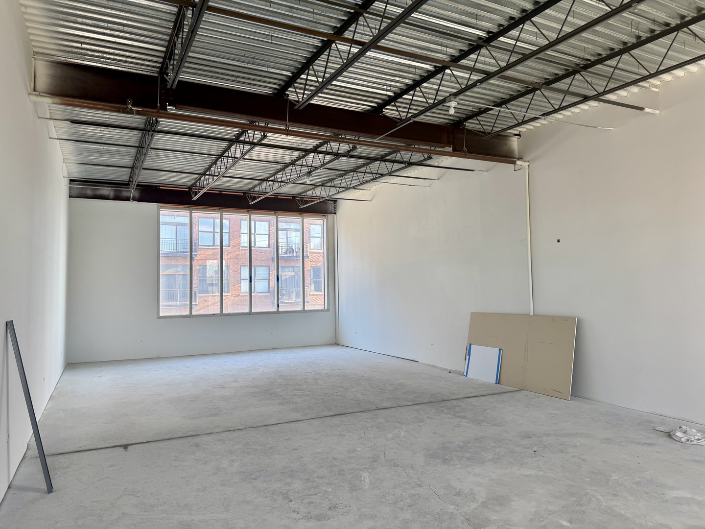 2252 S Archer Avenue 203 Property Photo 3