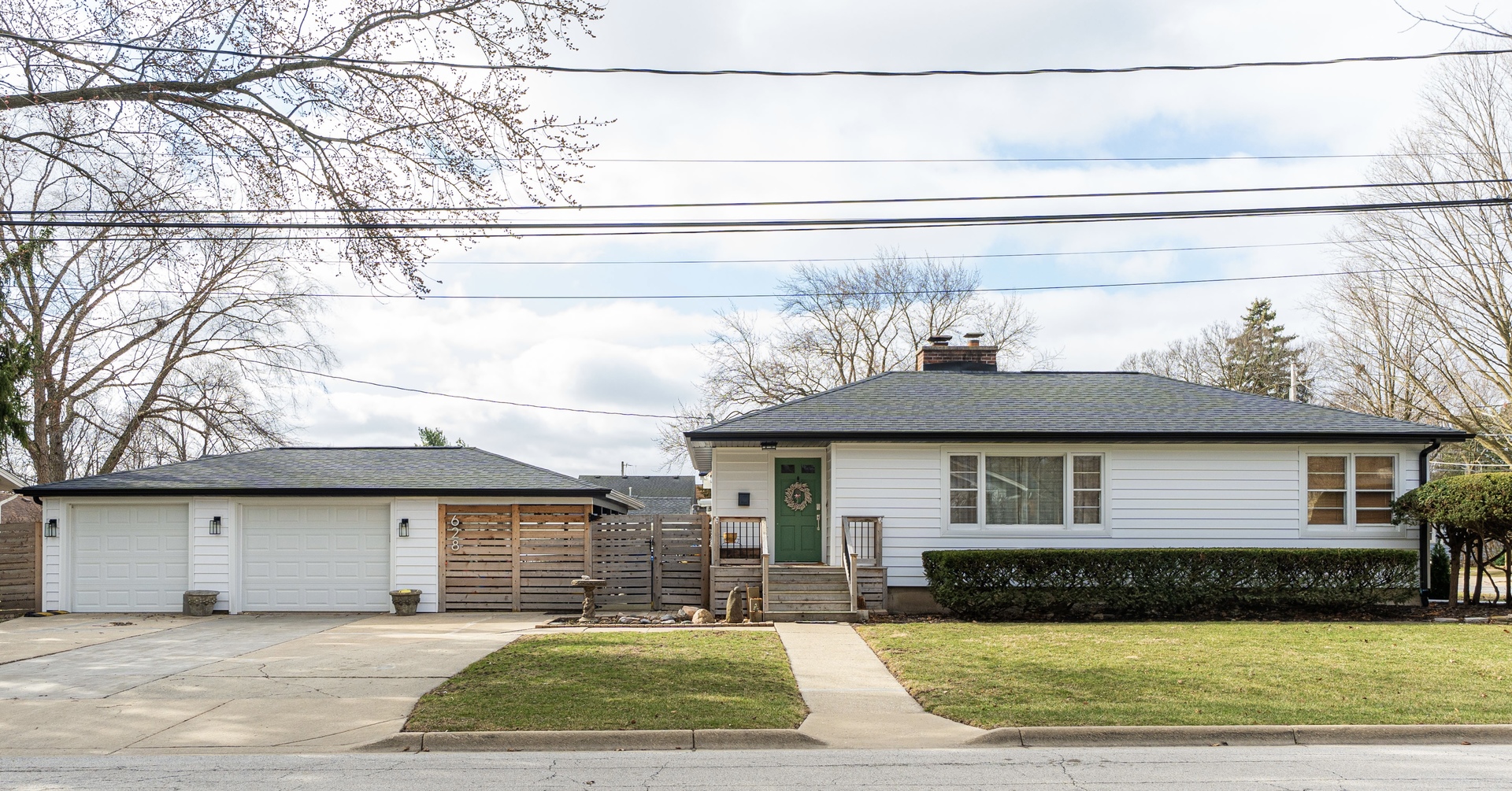 628 Center Street Property Photo
