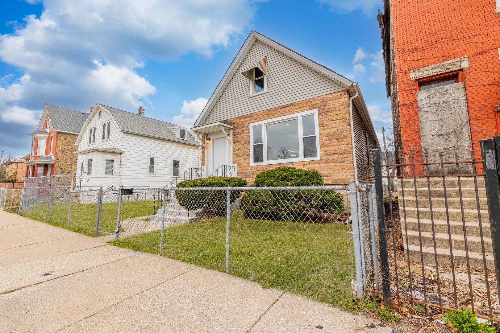 10504 S Wentworth Avenue Property Photo