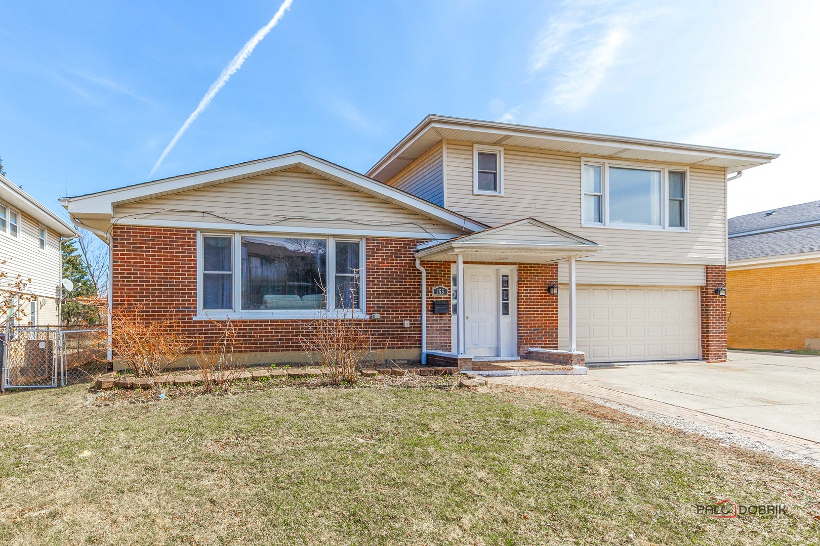 60101 Real Estate Listings Main Image