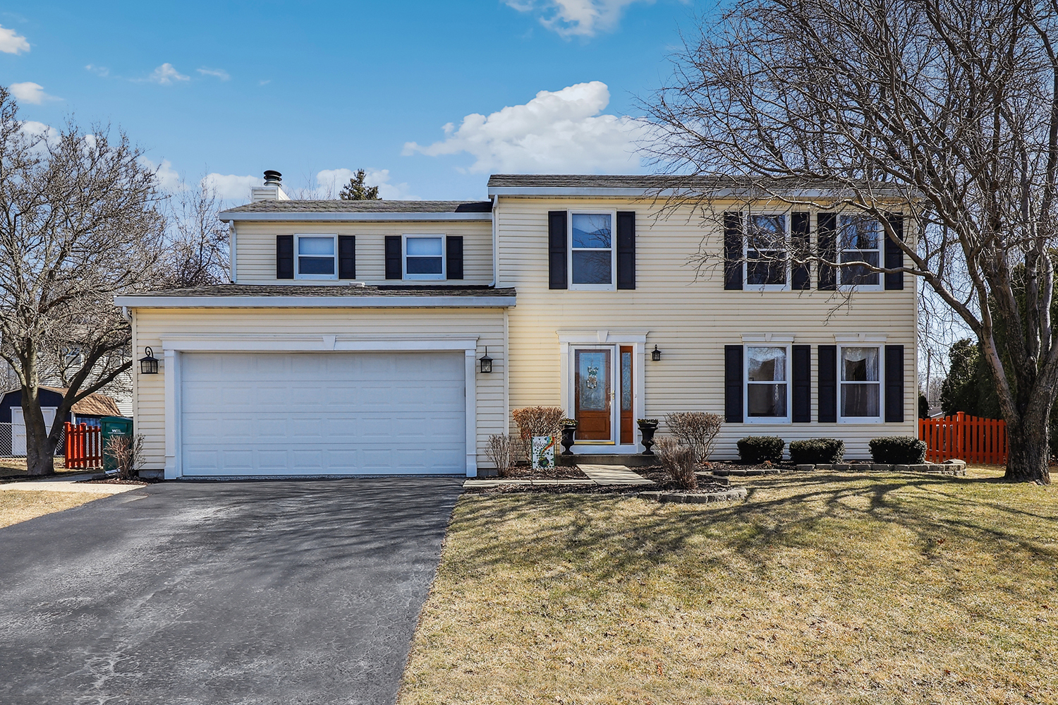 2041 Queensbury Court Property Photo