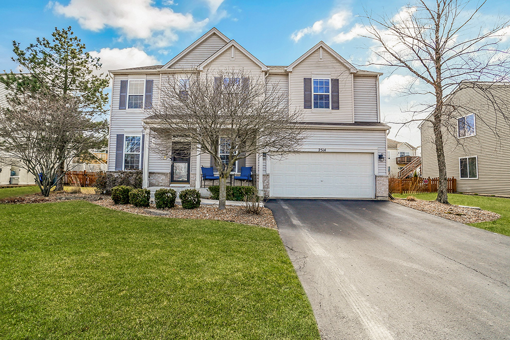 2514 Saddle Ridge Court Property Photo