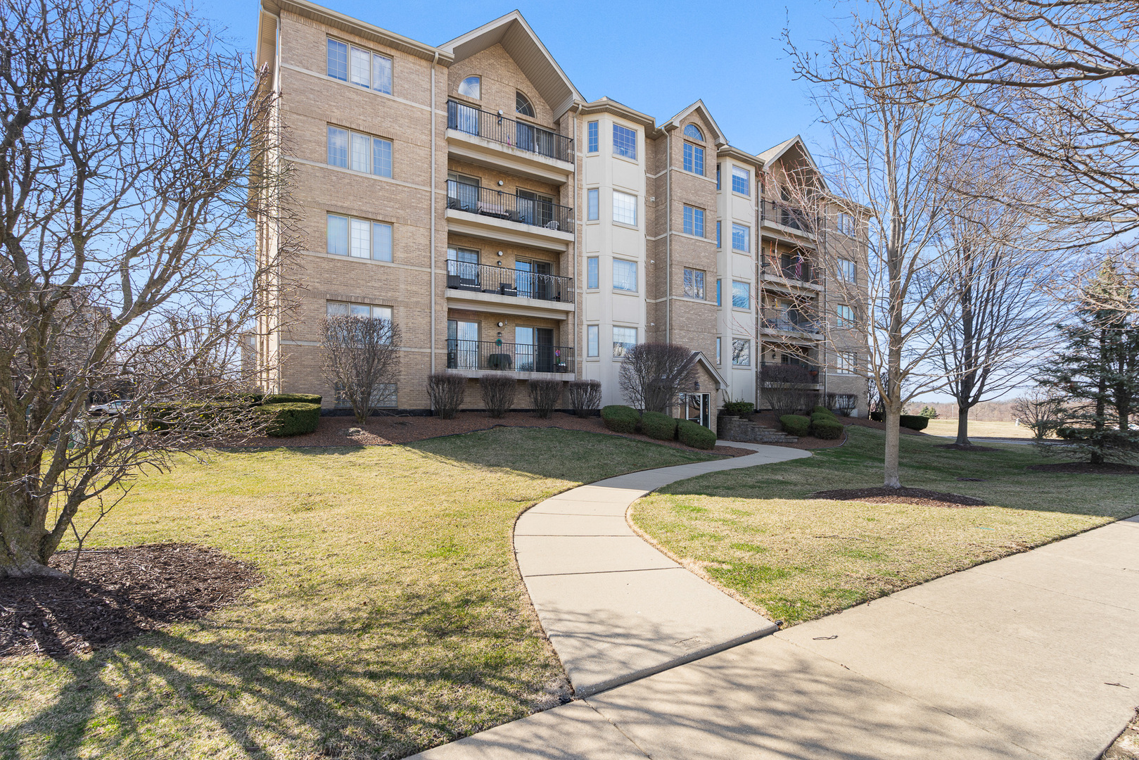 14100 S Sheffield Dr Property Photo