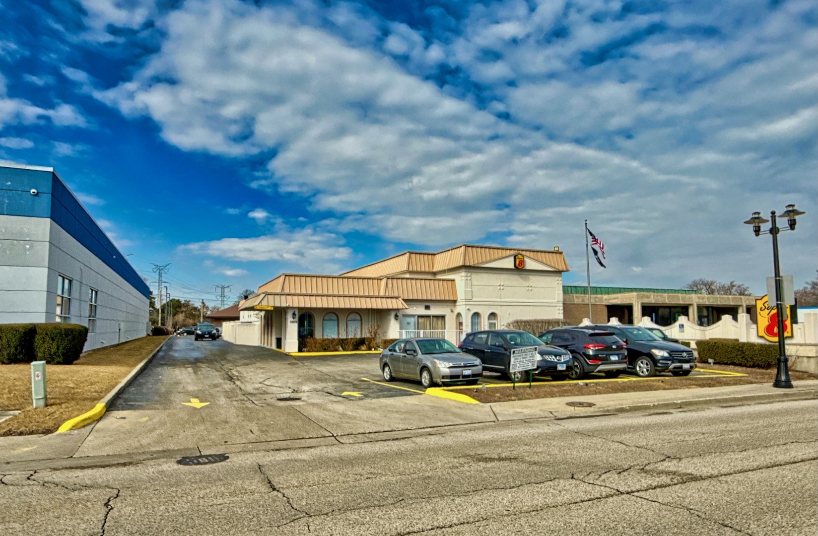 9110 Waukegan Road Property Photo 1