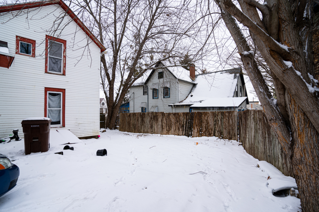 309 S Walnut Avenue Property Photo 6