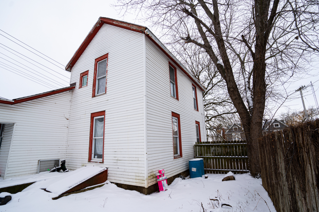 309 S Walnut Avenue Property Photo 7