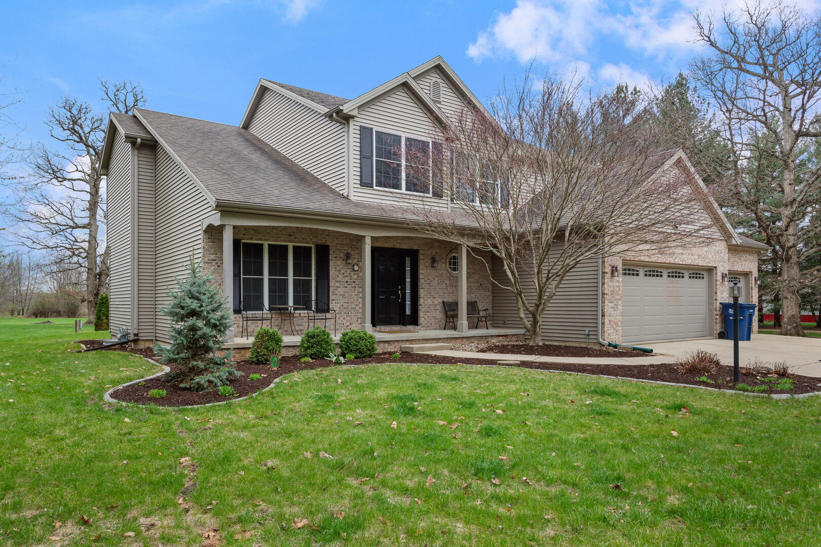7 Sangamon Bluffs Property Photo