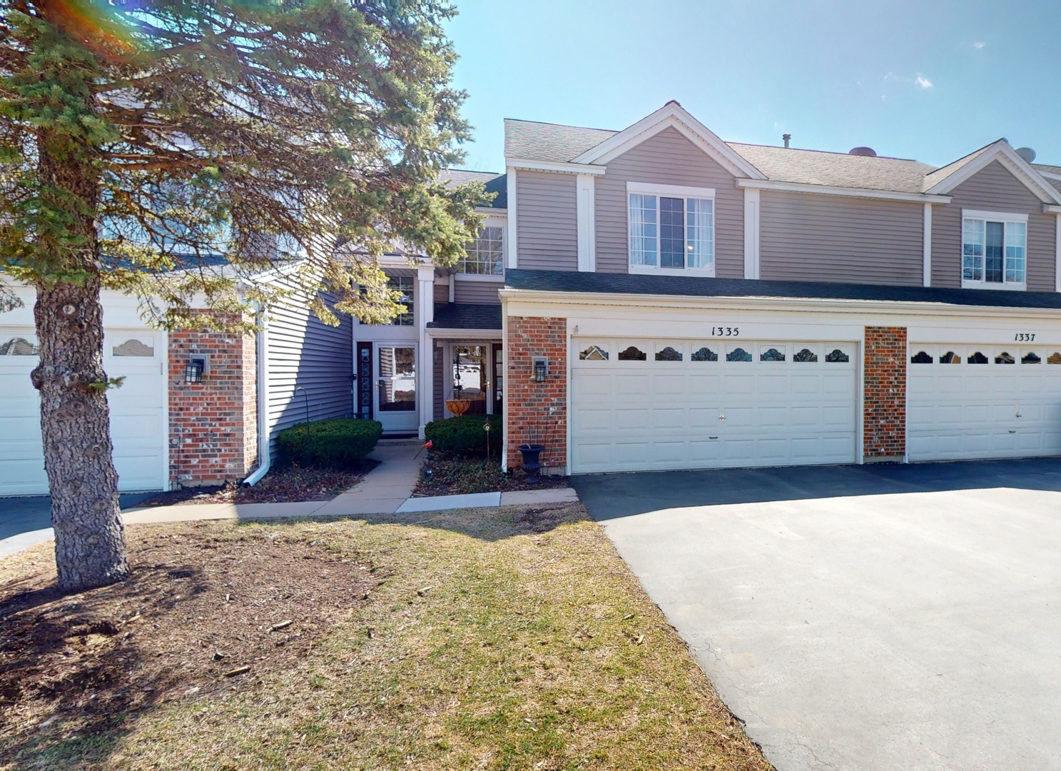 1335 Summersweet Lane Property Photo