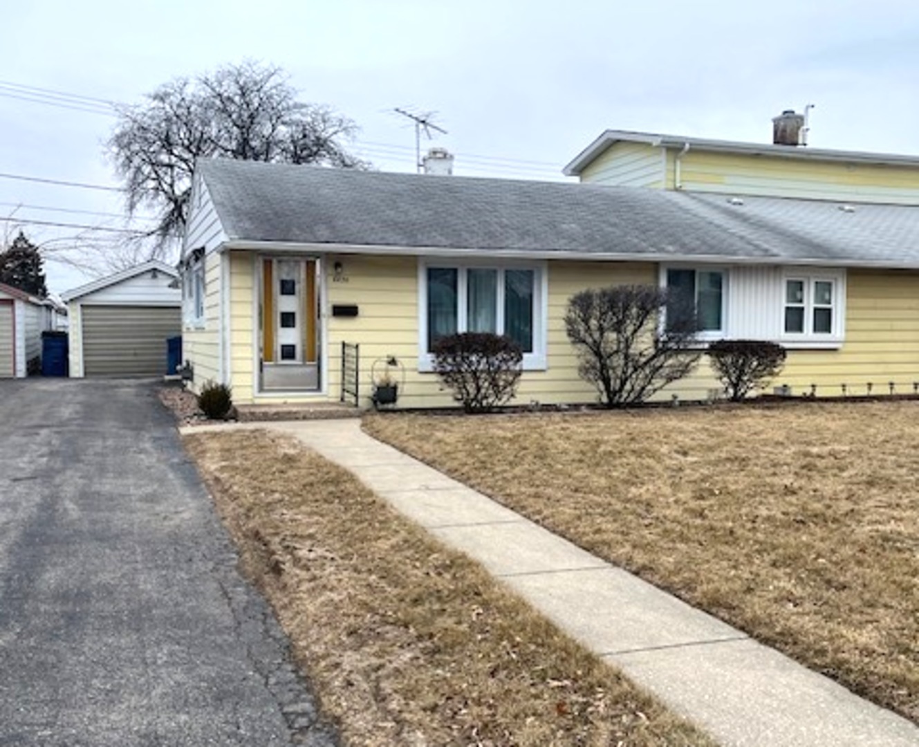 8870 S Corcoran Road Property Photo