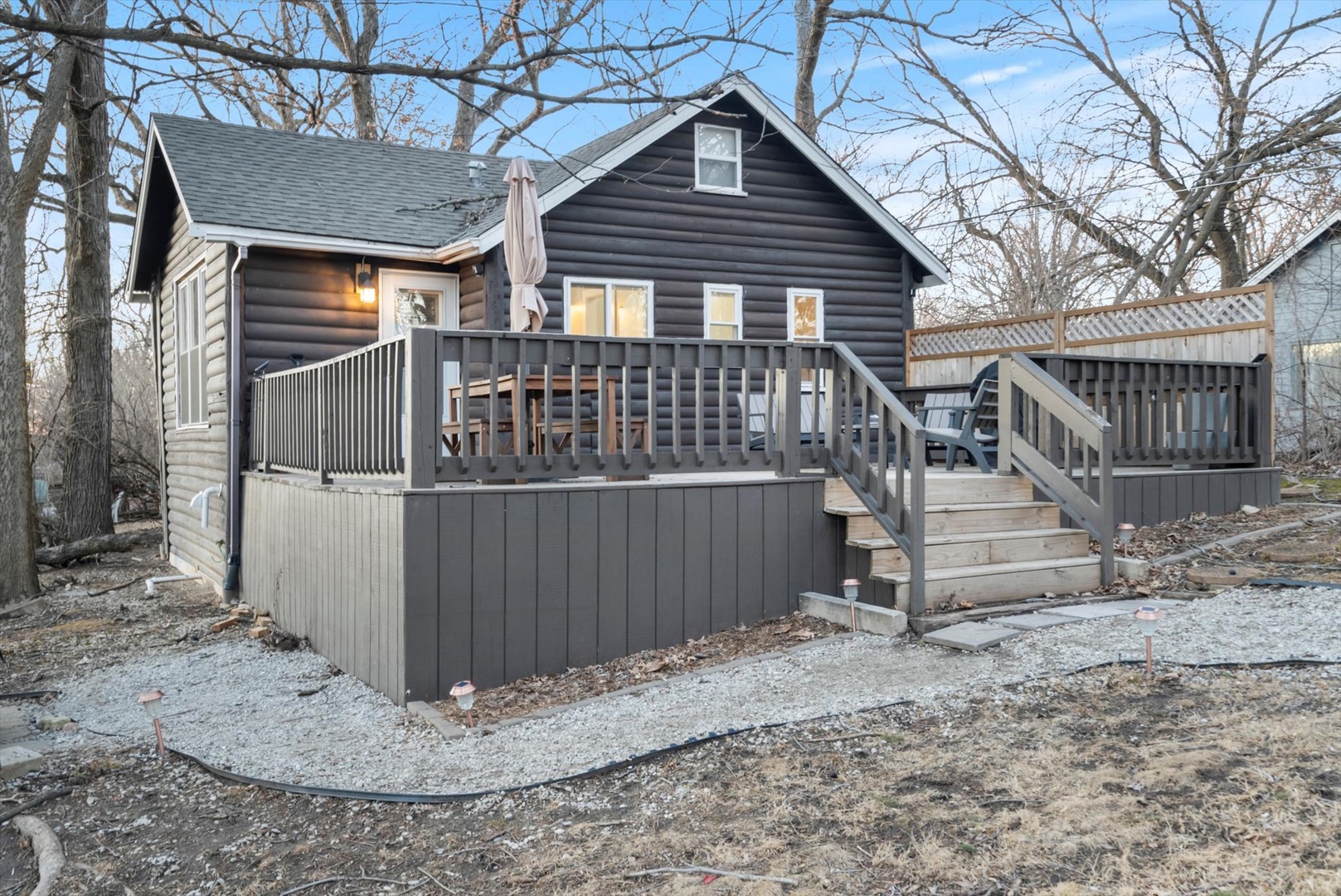 28488 W Valley Road Property Photo