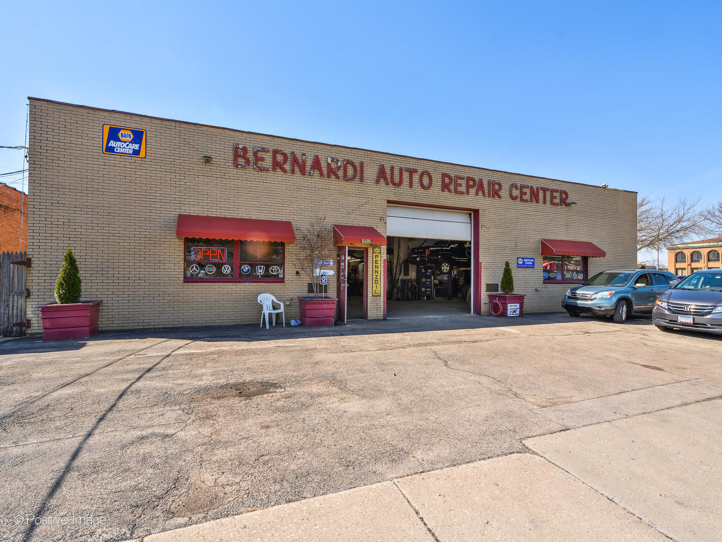 2648-2666 Waukegan Avenue Property Photo 1