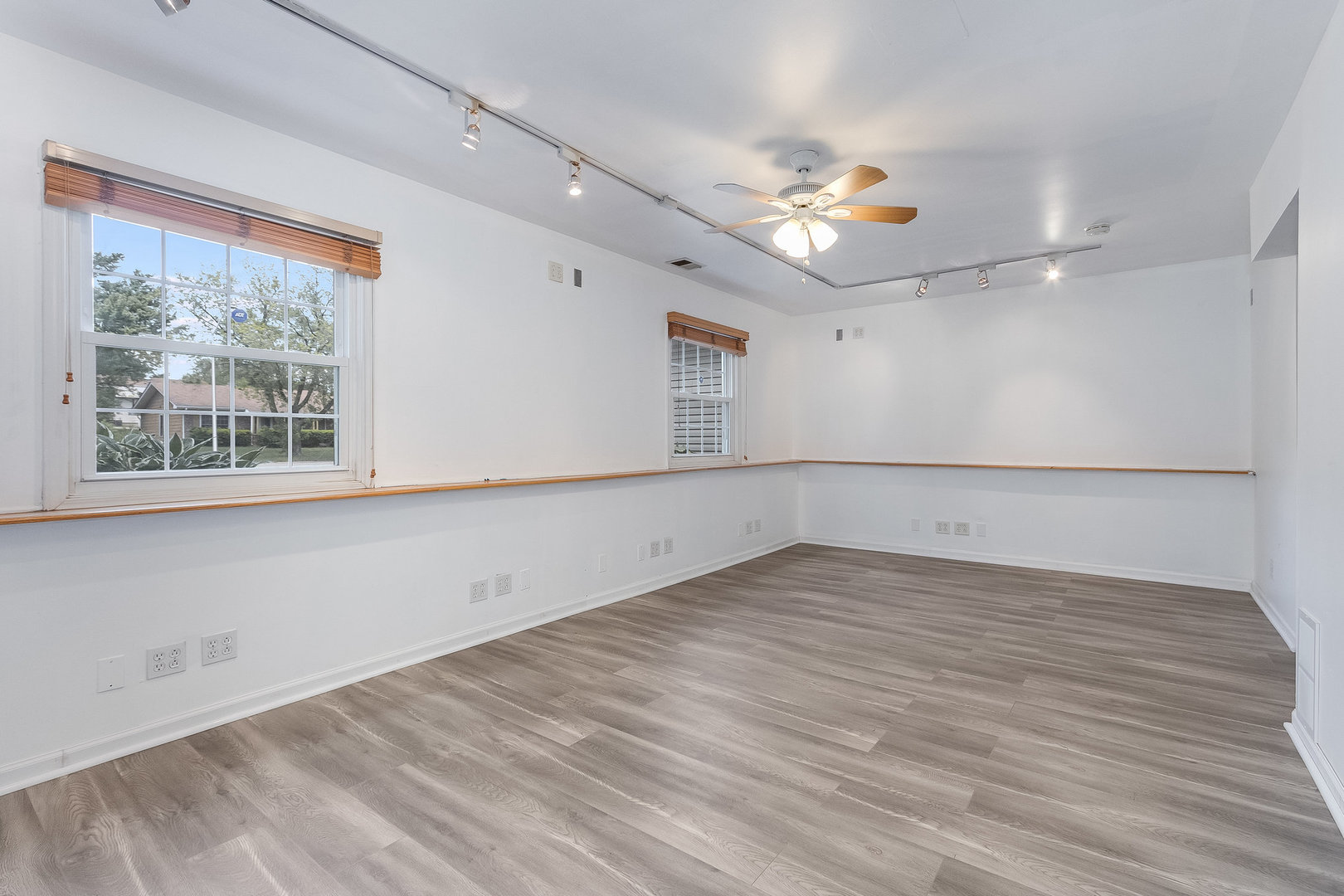 429 W Briarcliff Rd Property Photo 13