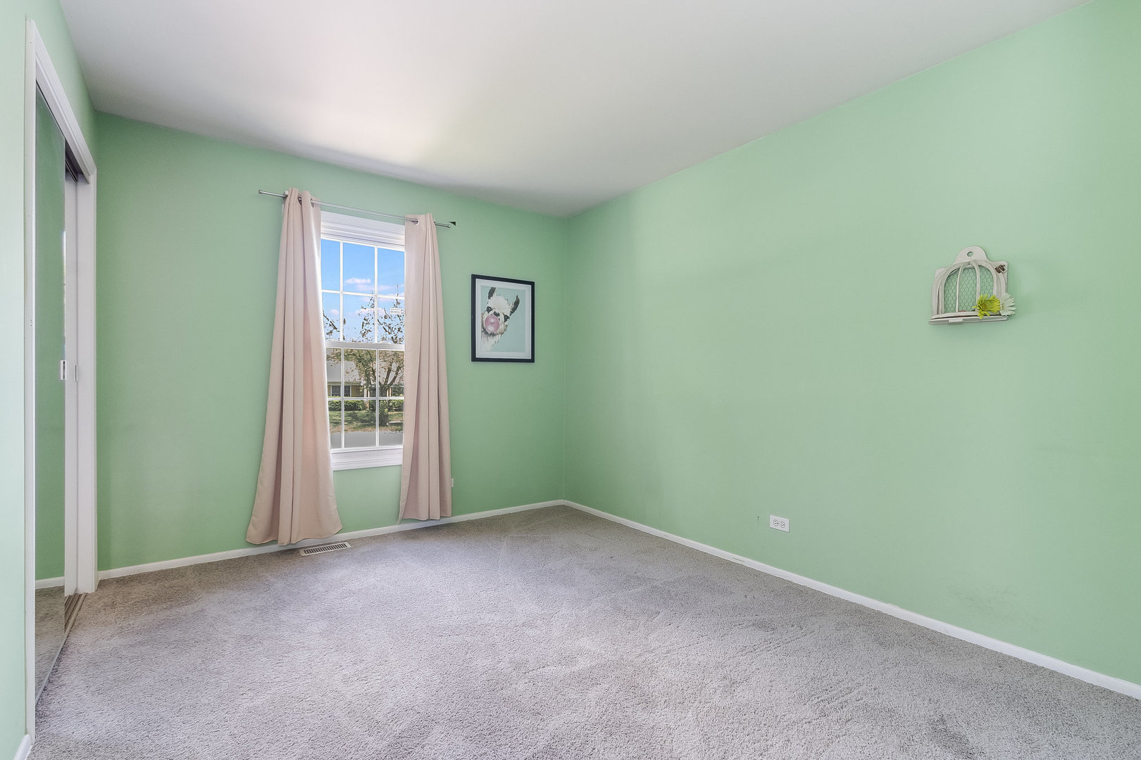 429 W Briarcliff Rd Property Photo 17