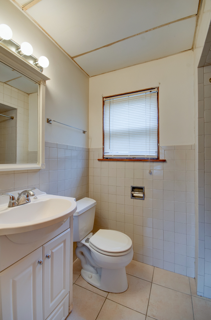 406 Moran Street Property Photo 7