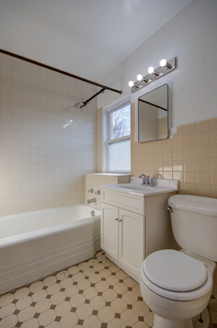 406 Moran Street Property Photo 14