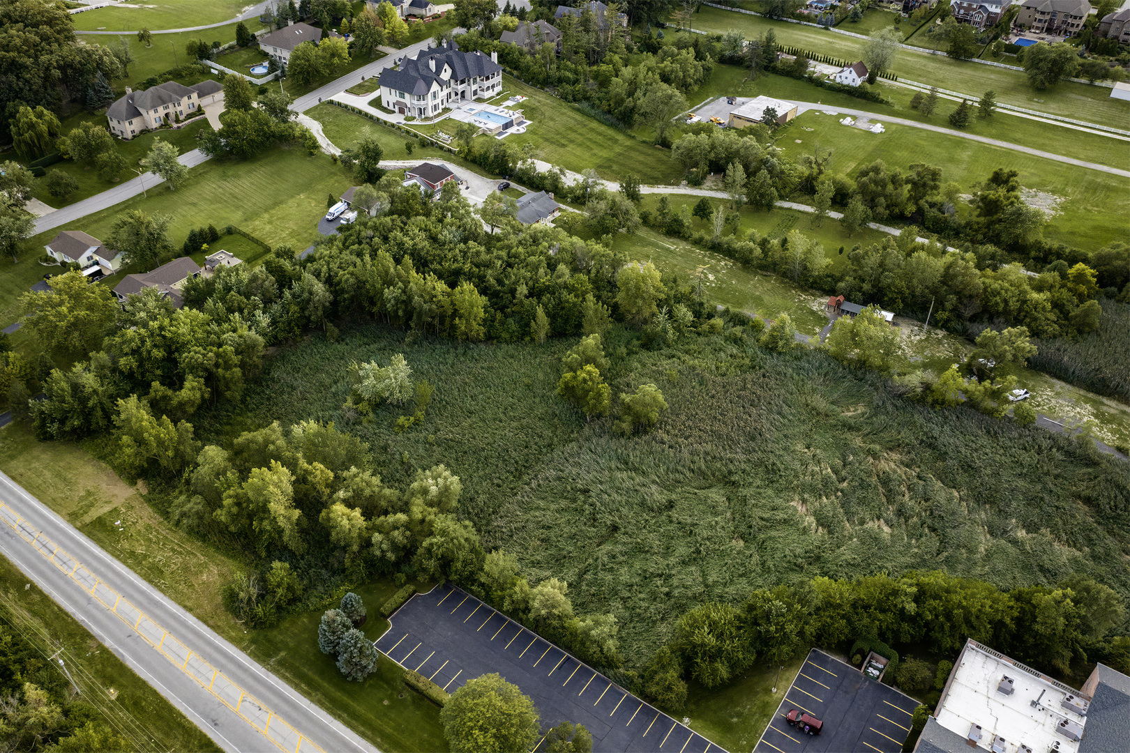 135 Real Estate Listings Main Image