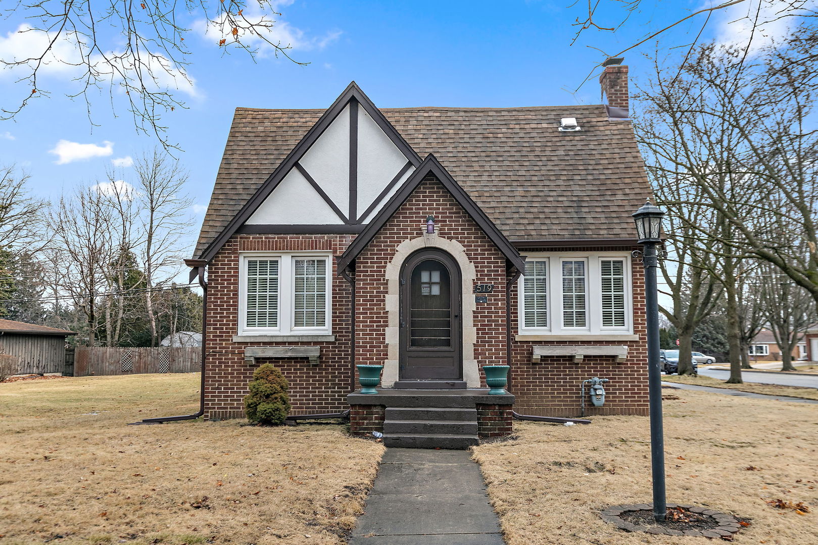 Waukegan High School Real Estate Listings Main Image