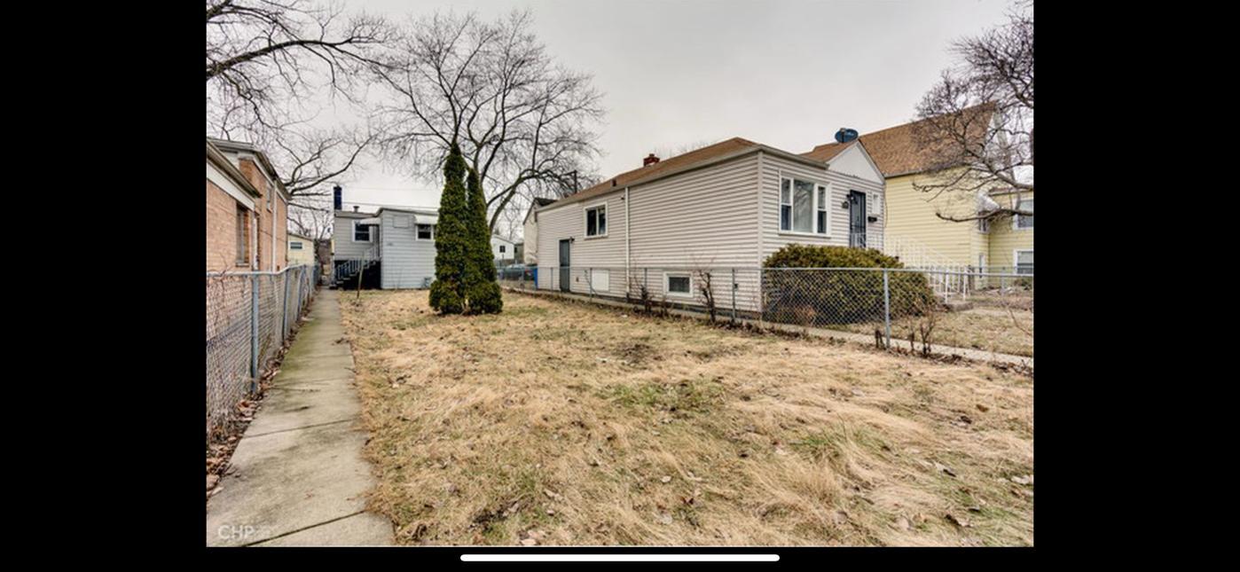 9030 S Ellis Ave Property Photo
