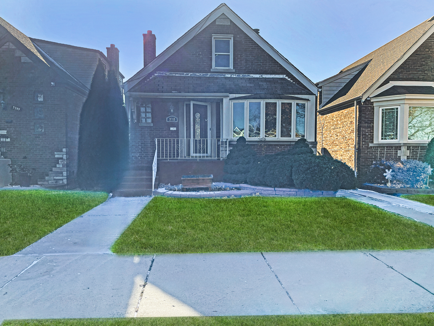3753 W 69th Street Property Image