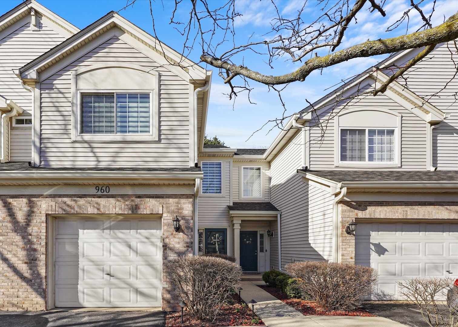 960 Tanager Ct Property Photo