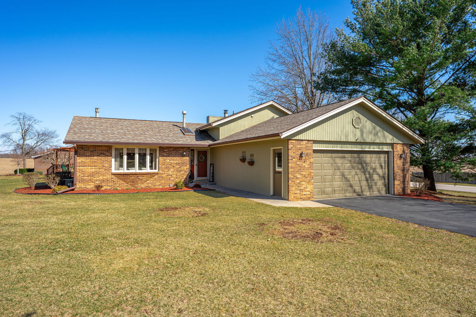 6236 Cotswold Lane Property Photo