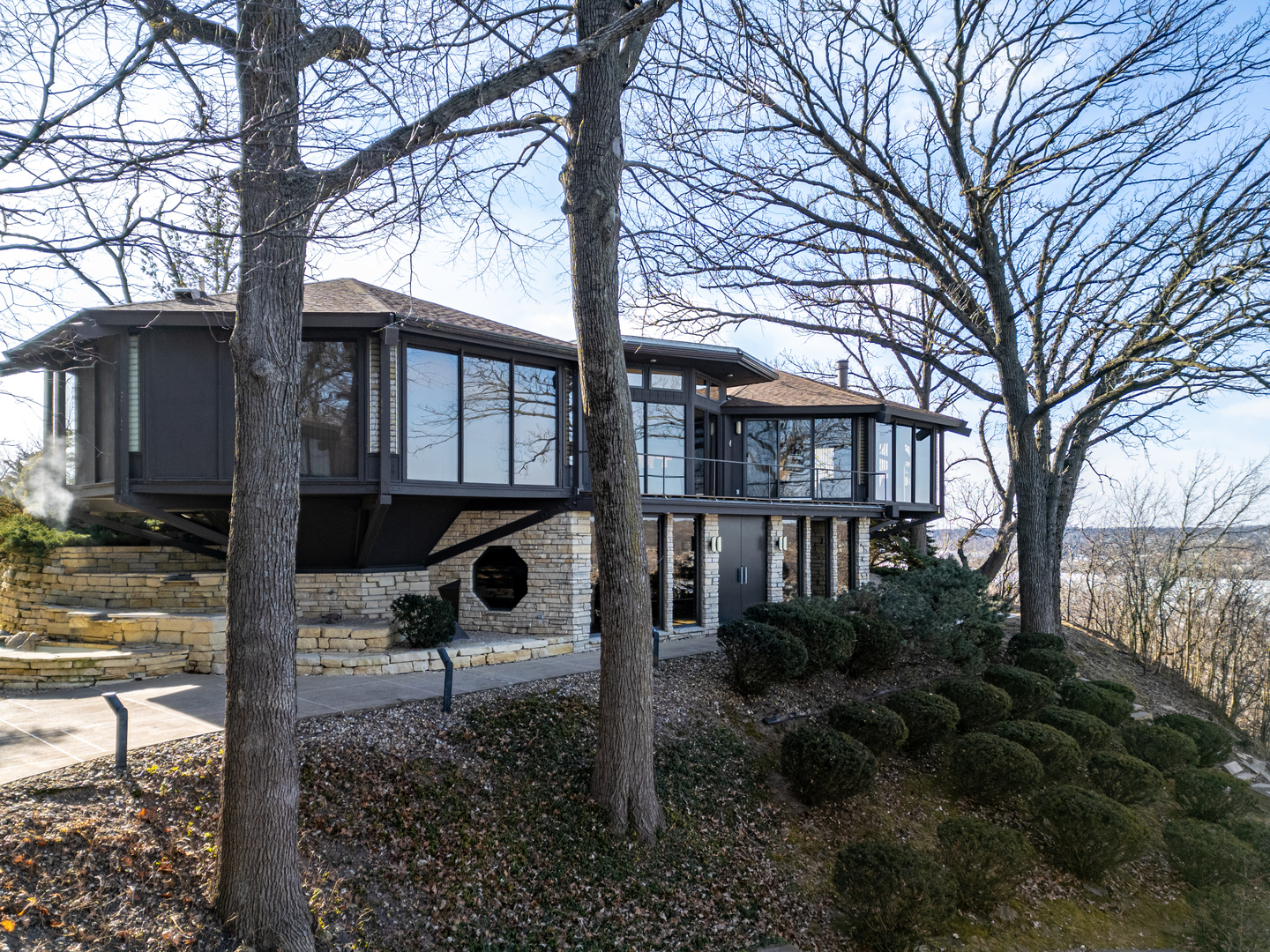1 The Point Property Photo 1