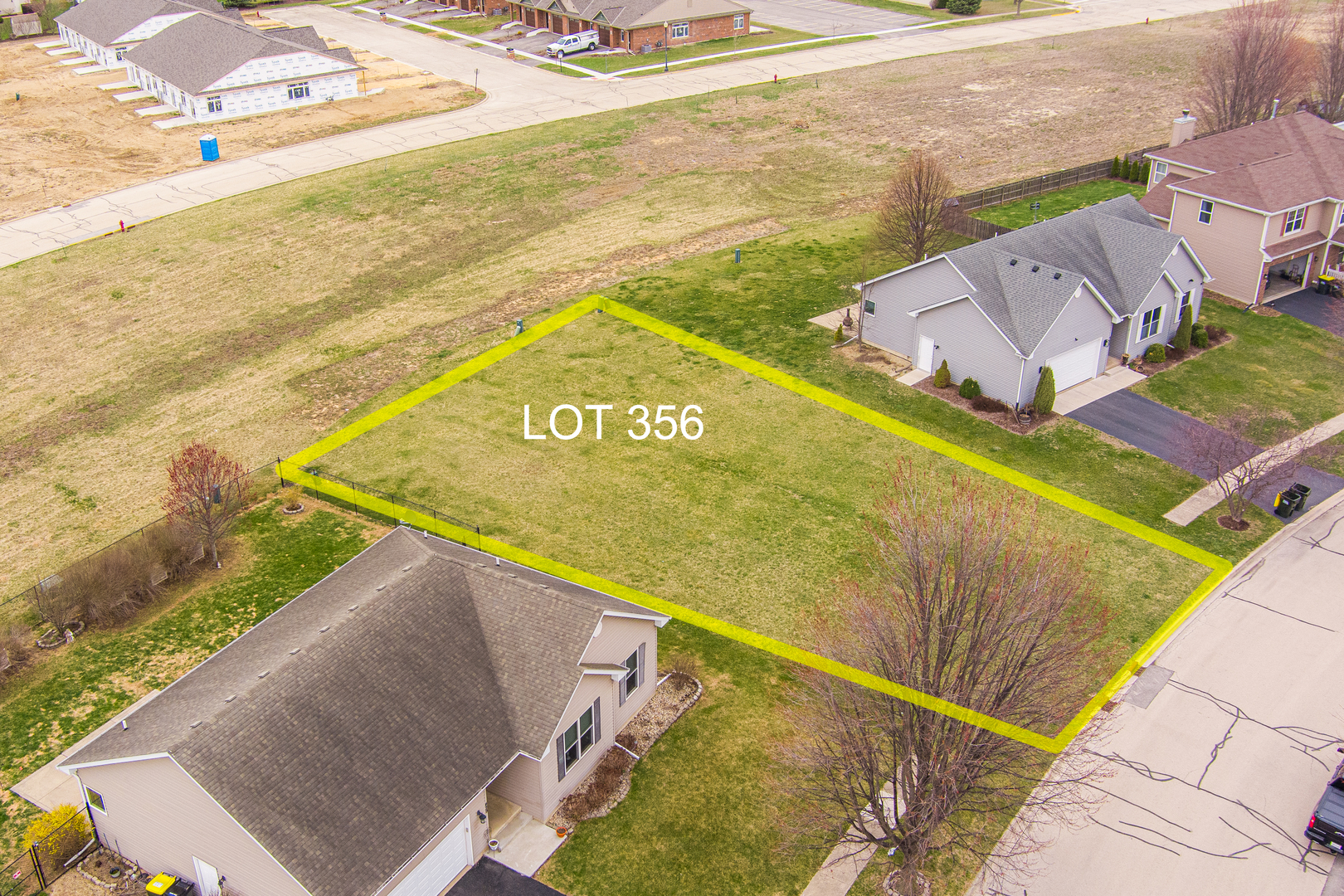 427 Riverbend Drive Property Photo