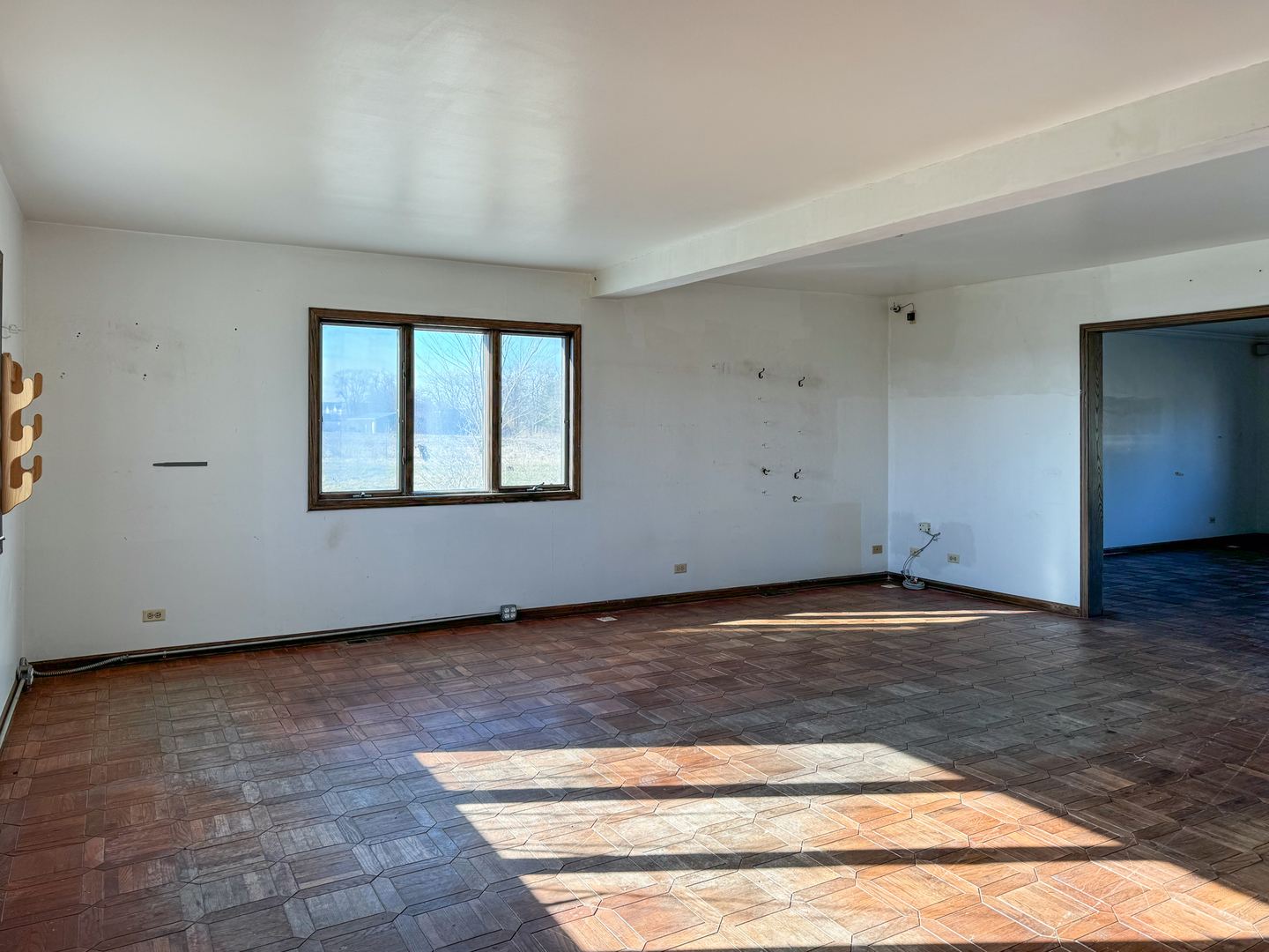 2117 W North Avenue Property Photo 5
