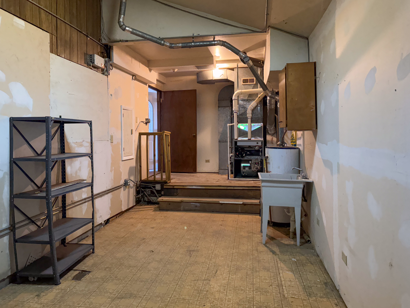 2117 W North Avenue Property Photo 12