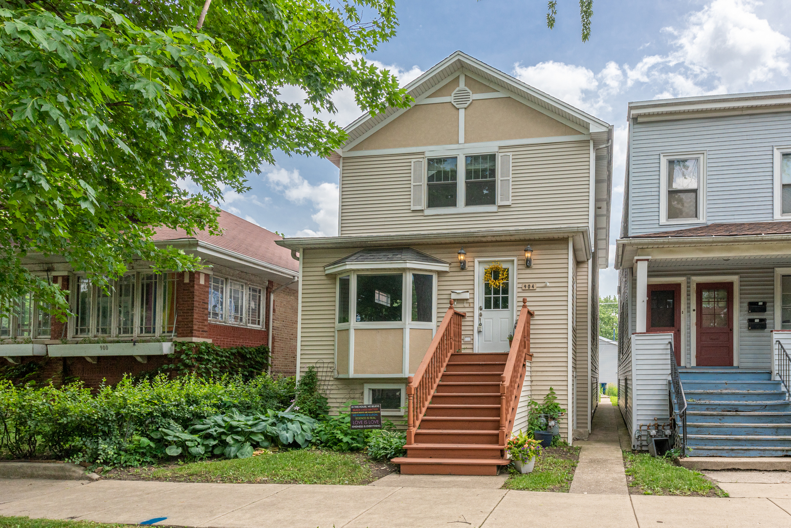 904 Thomas Avenue Property Photo