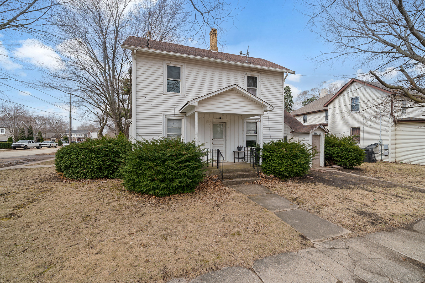 222 E 4th Street Property Photo